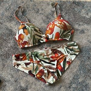 Vince Camuto swim suit